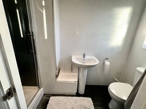 Photo 11- click for photo gallery